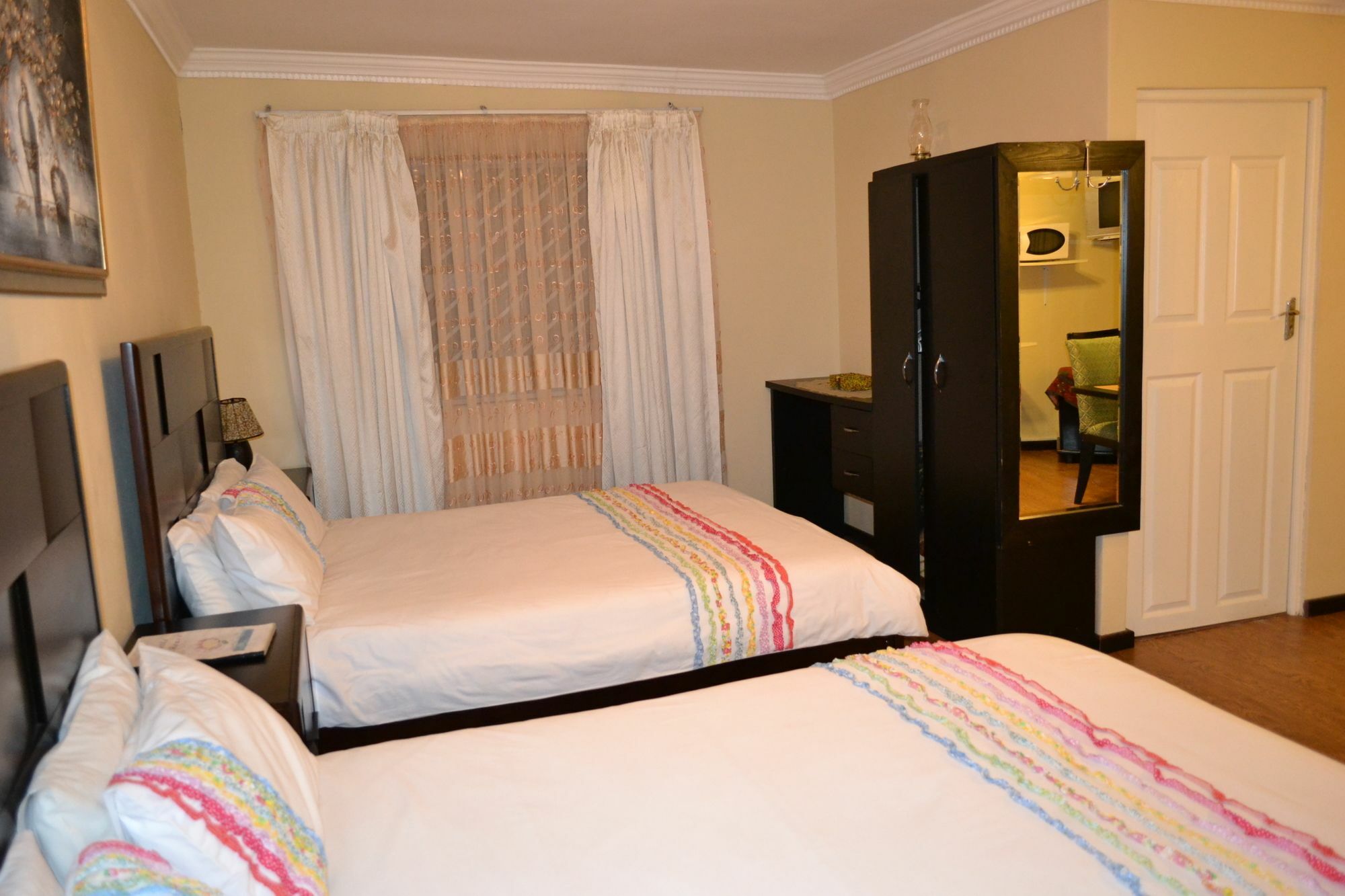 Mbalentle Guesthouse Bishop Lavis Esterno foto